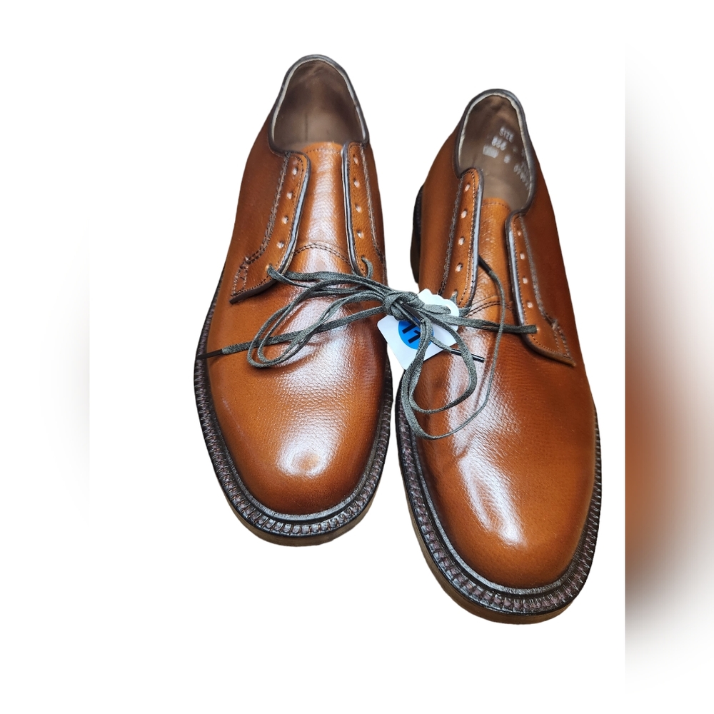Vintage 1960s Sears Genuine Leather V-Cleats Brown Plain Toe Pebble Grai…